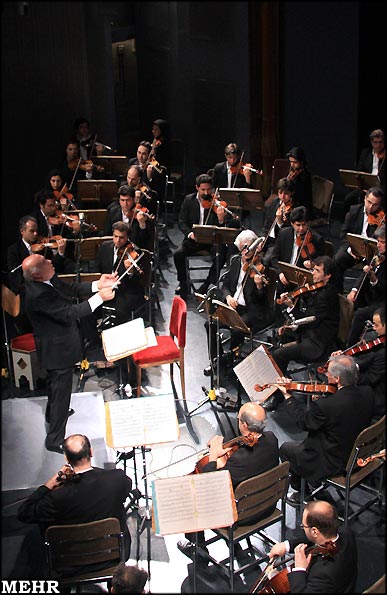 With Iran National Orchestra 01